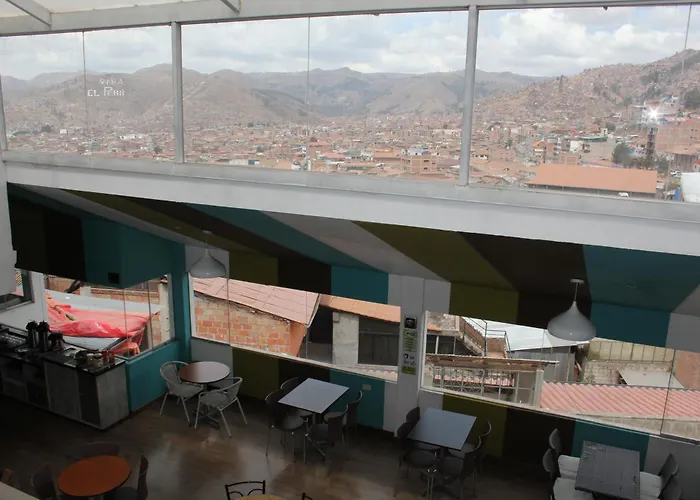 Cuscopackers Hostel *
