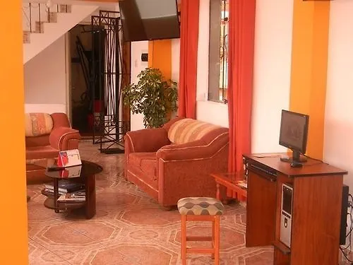 Cuscopackers Hostel *